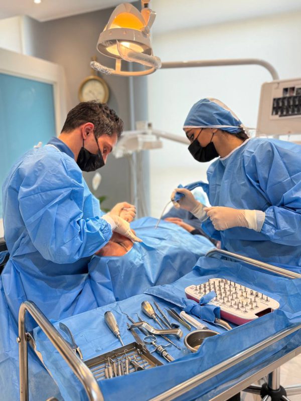 بهترین دکتر ایمپلنت در زعفرانیه